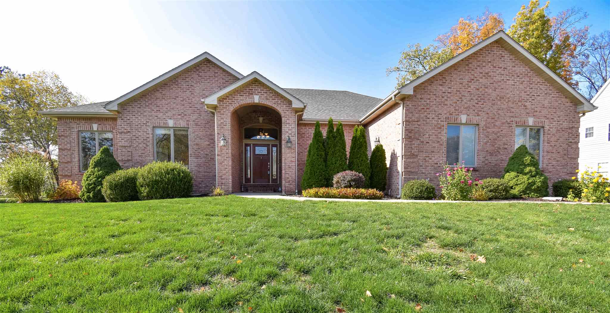 12131 Burning Tree Road Fort Wayne, IN 46845 - Photo 1 of 36 Gallery Image 1