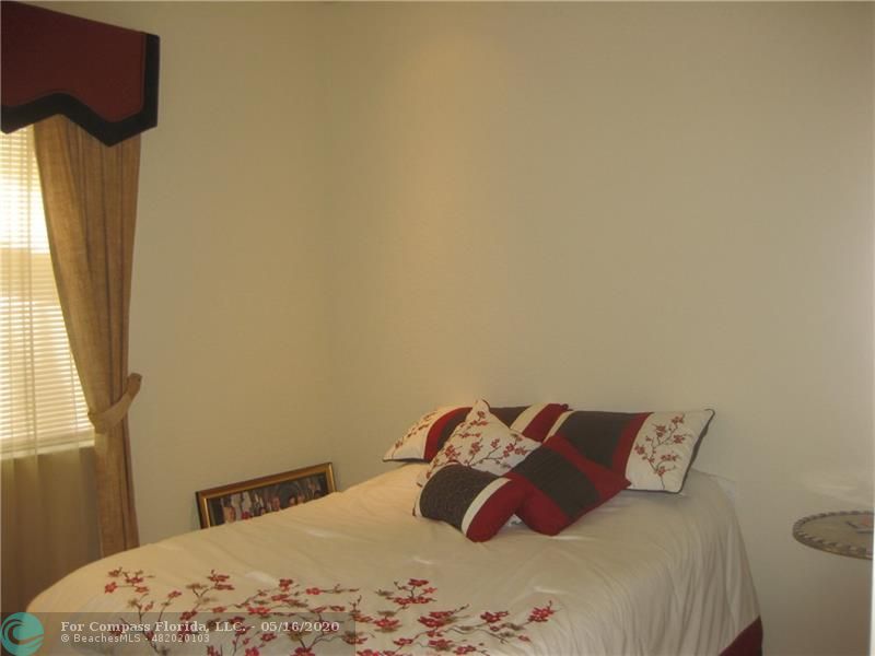 Nautica Isles Greenacres, FL 33463 - Photo 13 of 35 DOWNSTAIRS BEDROOM