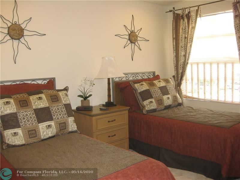 Nautica Isles Greenacres, FL 33463 - Photo 28 of 35 LARGE BEDROOM UPSTAIRS 2