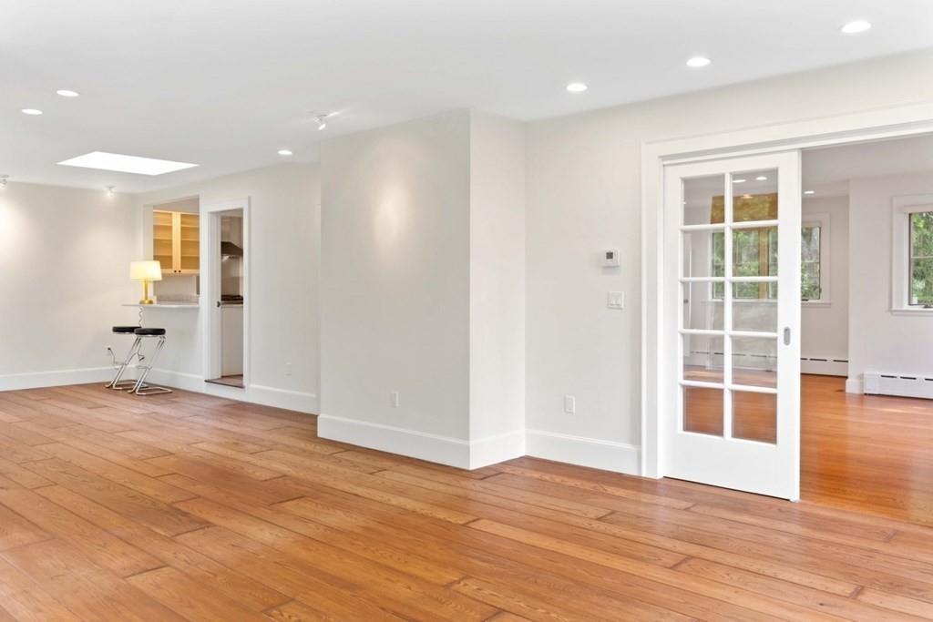 15 Jordan Road Brookline, MA 02446 - Photo 11 of 33 Gallery Image 11