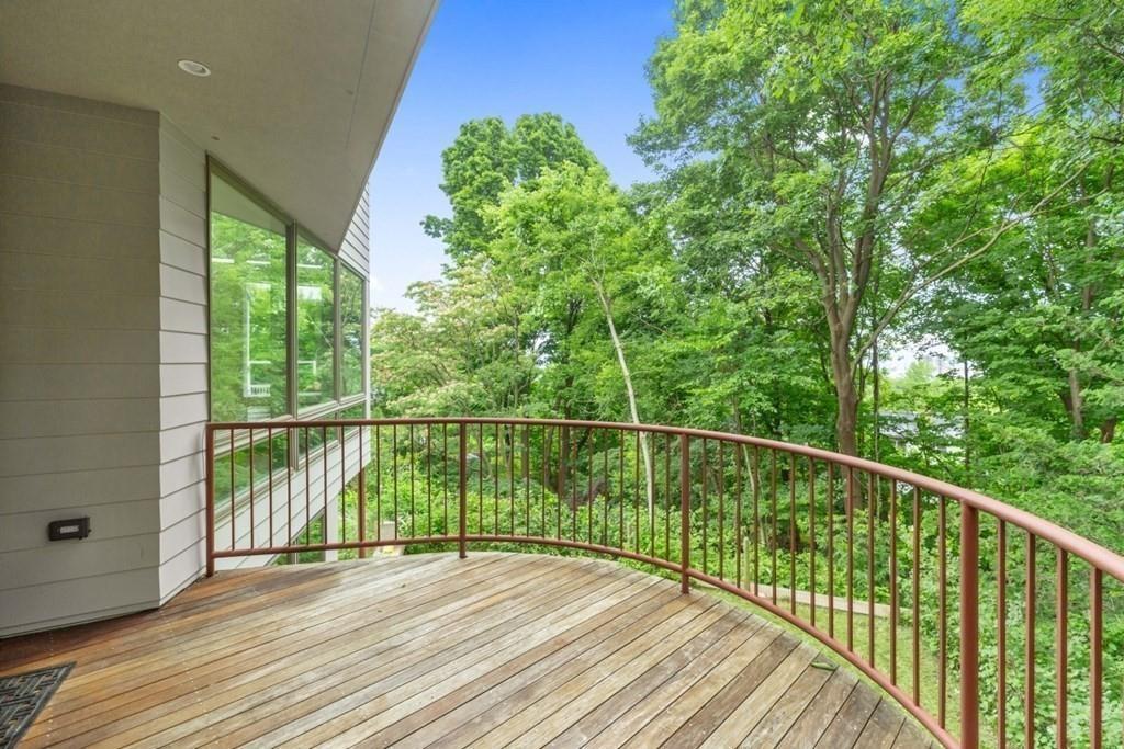 15 Jordan Road Brookline, MA 02446 - Photo 14 of 33 Gallery Image 14