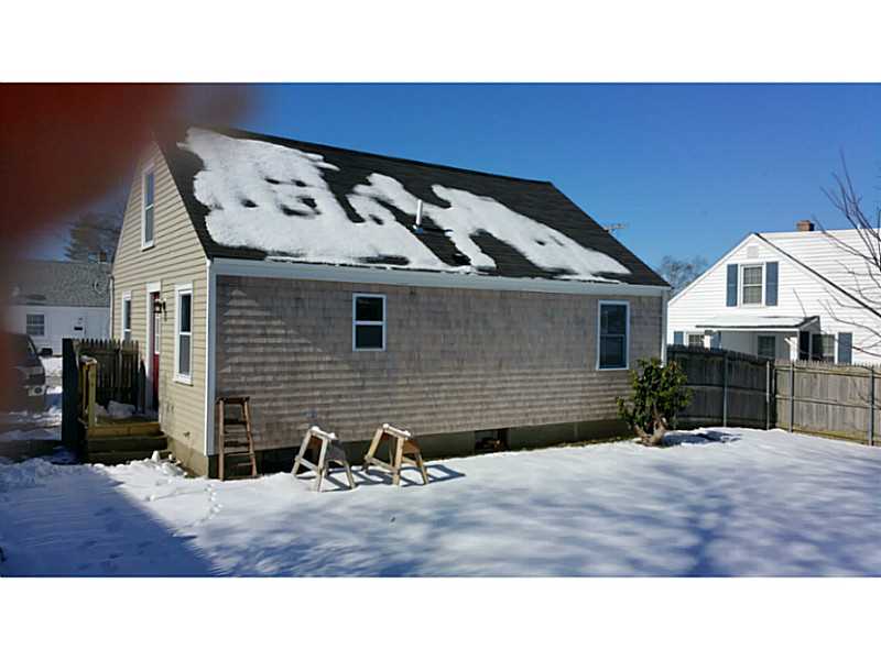 9 King Road Middletown, RI 02842 - Photo 14 of 19 Exterior Back.