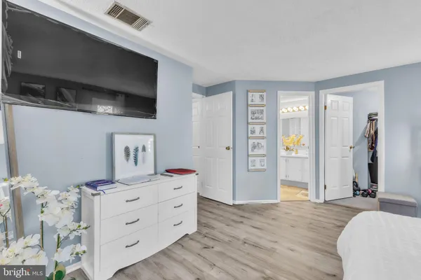$225,000 | 26015 Brigadier Place, Unit K, Damascus, MD 20872