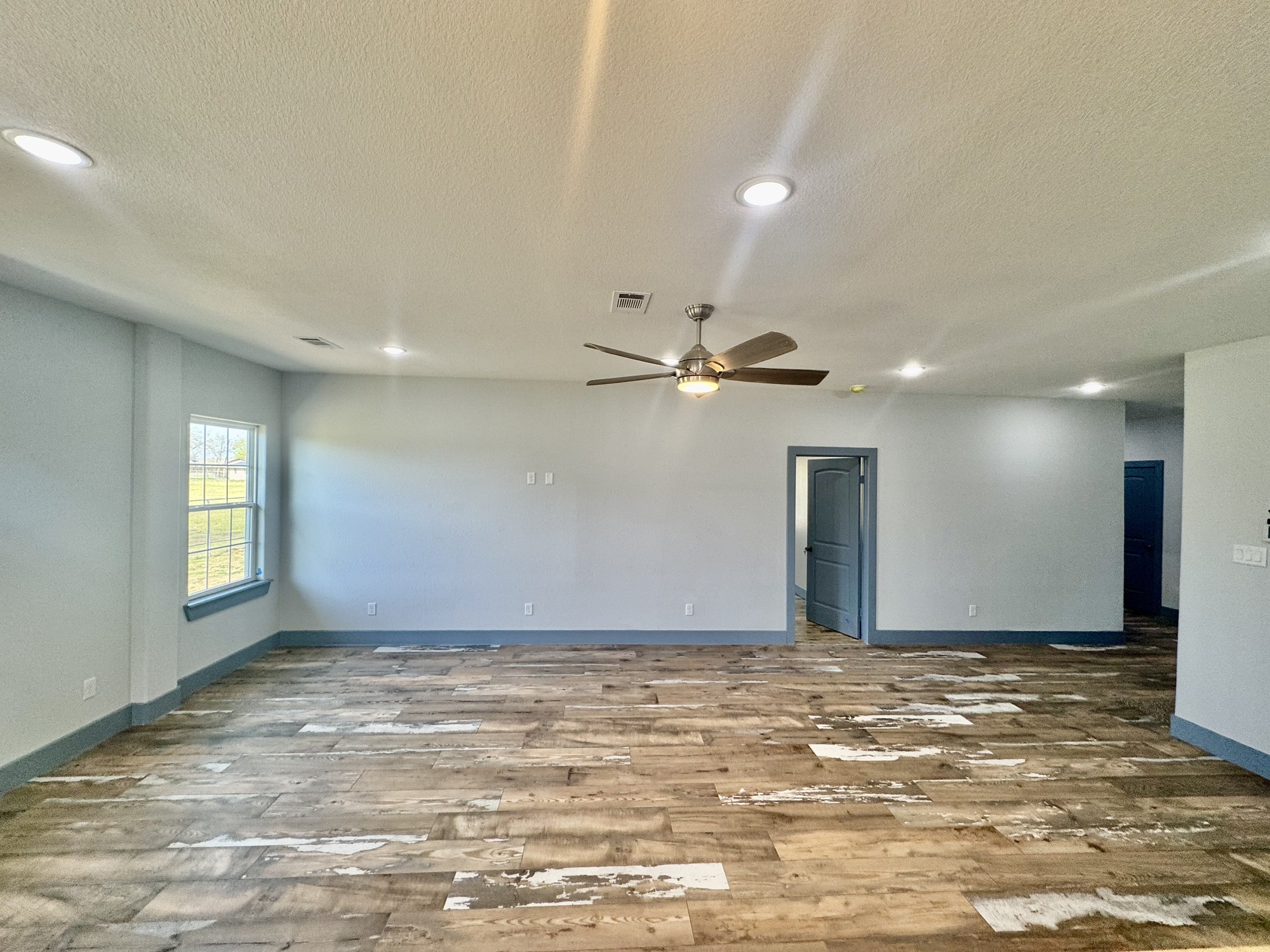 119 North 8th Street Beasley, TX 77417 - Photo 11 of 38