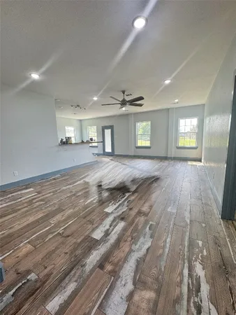 $357,000 | 119 North 8th Street, Beasley, TX 77417