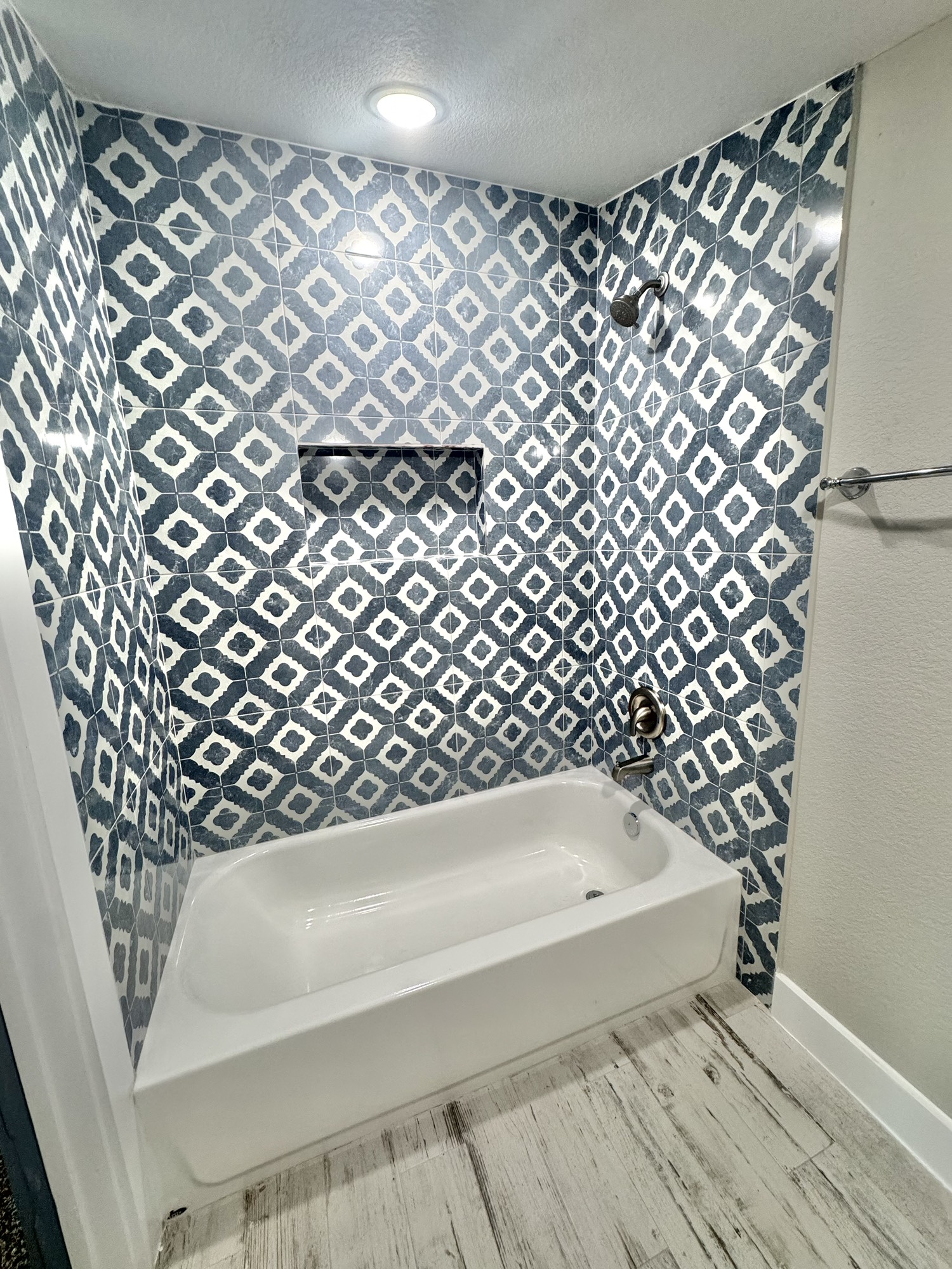 119 North 8th Street Beasley, TX 77417 - Photo 31 of 38 Full bathroom upstairs with toilet, sink, tub & shower