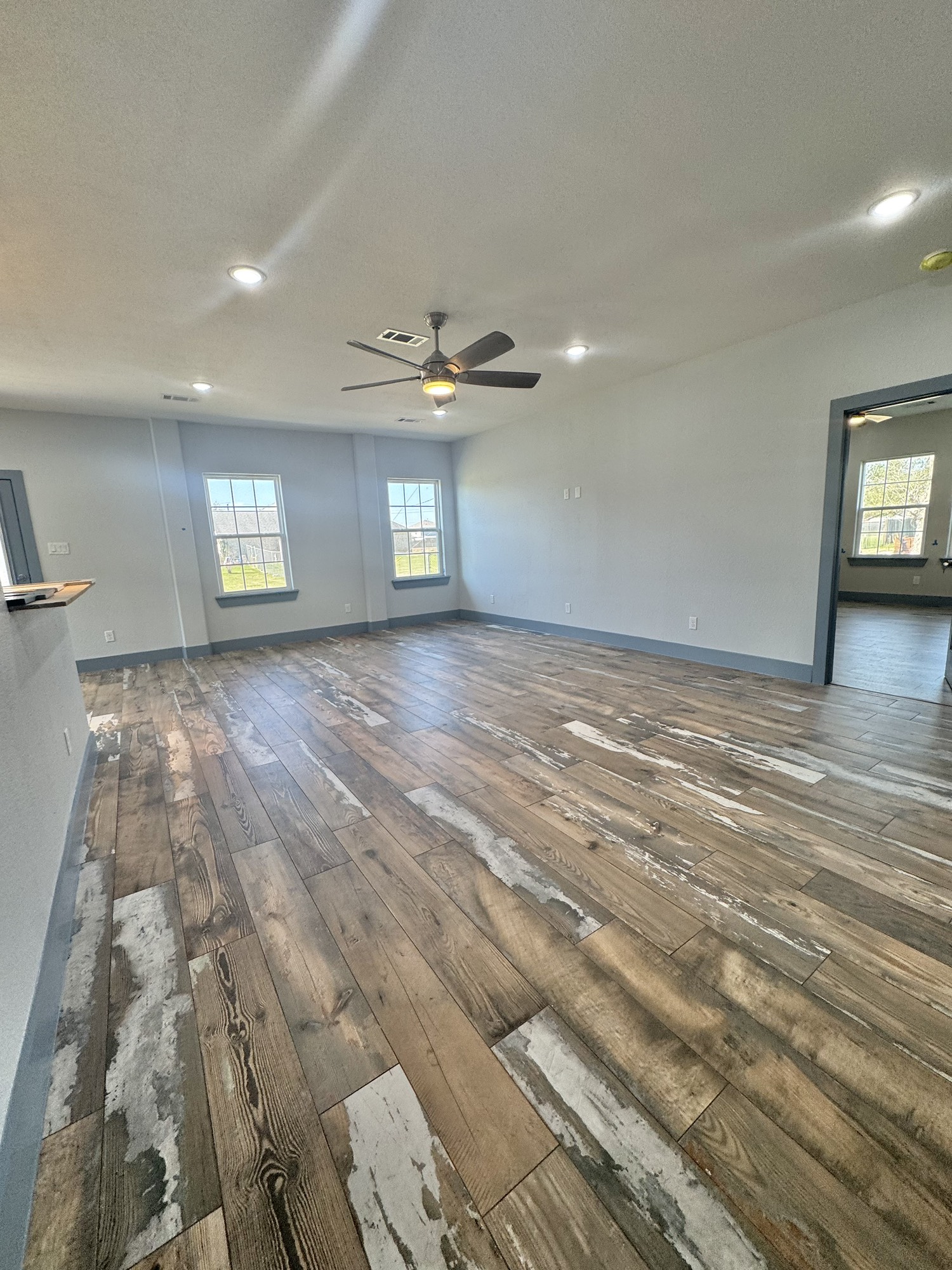 119 North 8th Street Beasley, TX 77417 - Photo 4 of 38