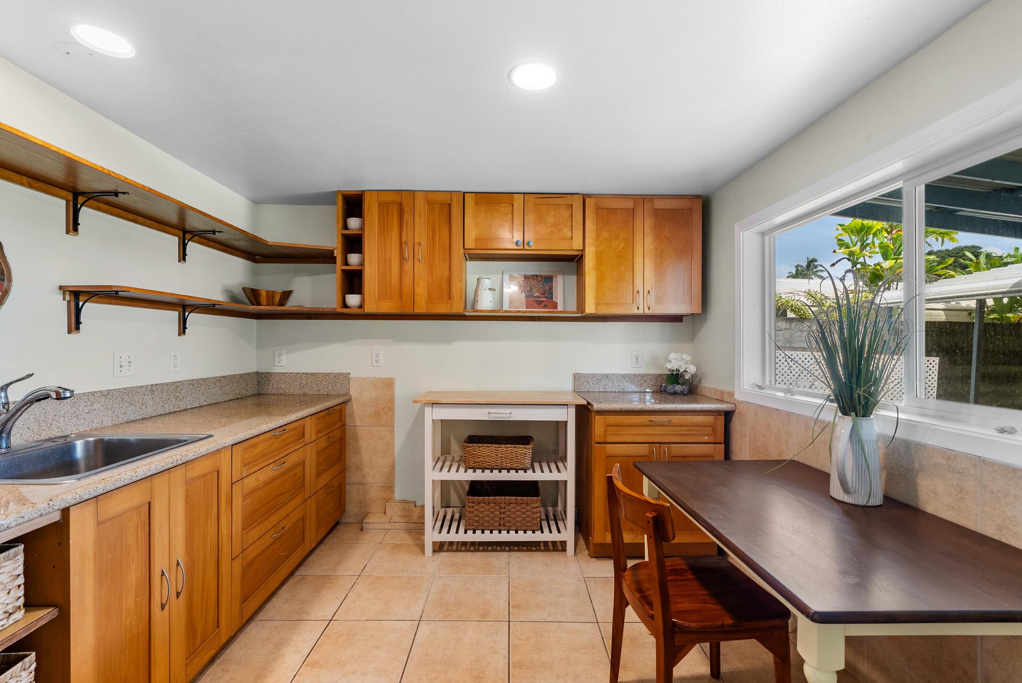 6 Machida Lane Hilo, HI 96720 - Photo 10 of 29
