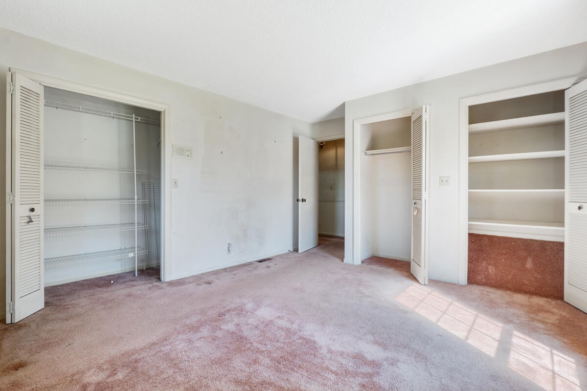 1471 New Hope Church Road Tunnel Hill, GA 30755 - Photo 23 of 45 a view of an empty room with closet and a window