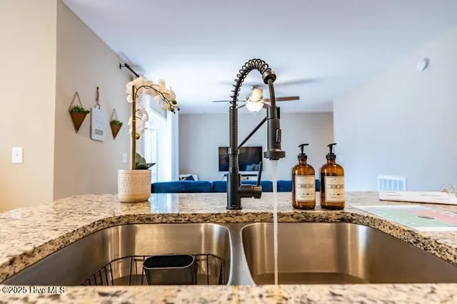 $2,200 | 209 South Pine Street, Aberdeen, NC 28315