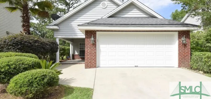 150 Oak Ridge Circle Richmond Hill, GA 31324 - Photo 2 of 37
