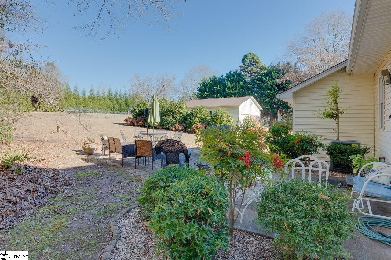 209 Pineland Meadows Road Belton, SC 29627 - Photo 22 of 26