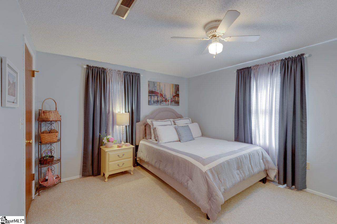 209 Pineland Meadows Road Belton, SC 29627 - Photo 10 of 26