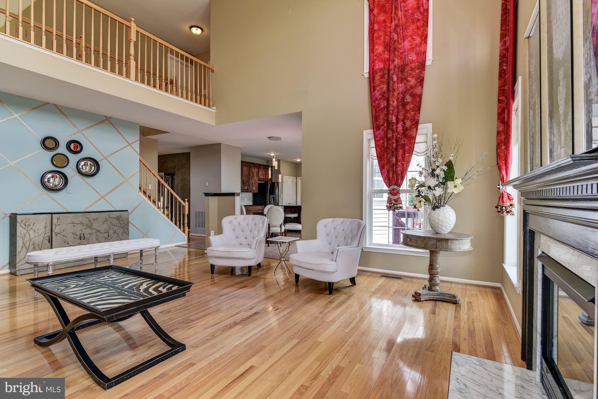13919 Falconcrest Road Germantown, MD 20874 - Photo 8 of 30 Two-story Family Room