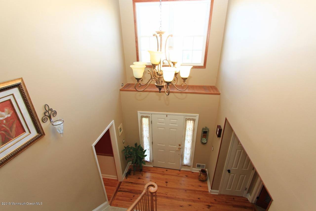 41 East Shenendoah Road Howell, NJ 07731 - Photo 12 of 29 Upstairs