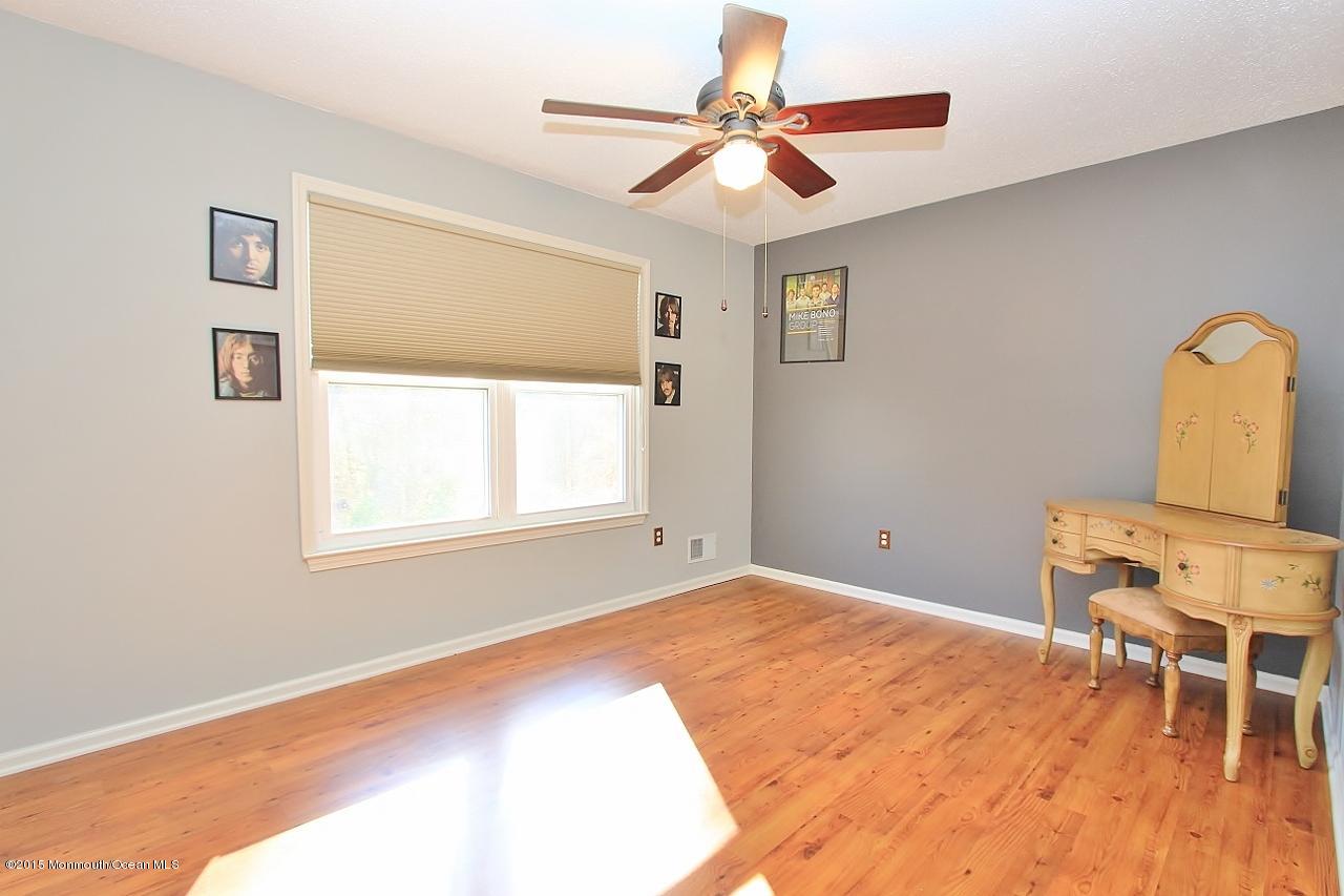 41 East Shenendoah Road Howell, NJ 07731 - Photo 19 of 29 Bedroom #3