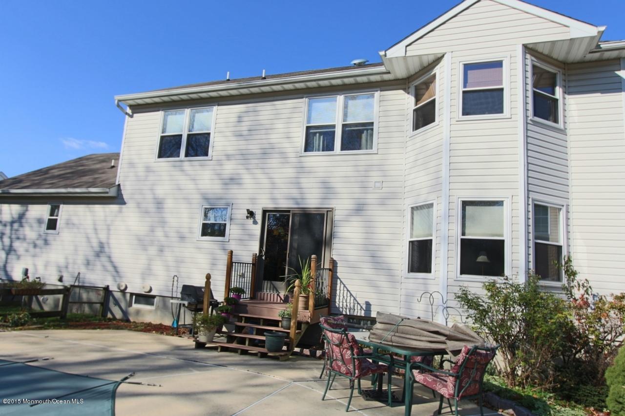 41 East Shenendoah Road Howell, NJ 07731 - Photo 23 of 29 Back View