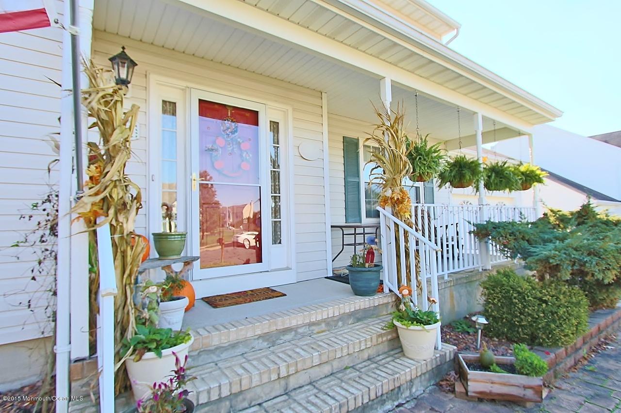 41 East Shenendoah Road Howell, NJ 07731 - Photo 27 of 29 Front View