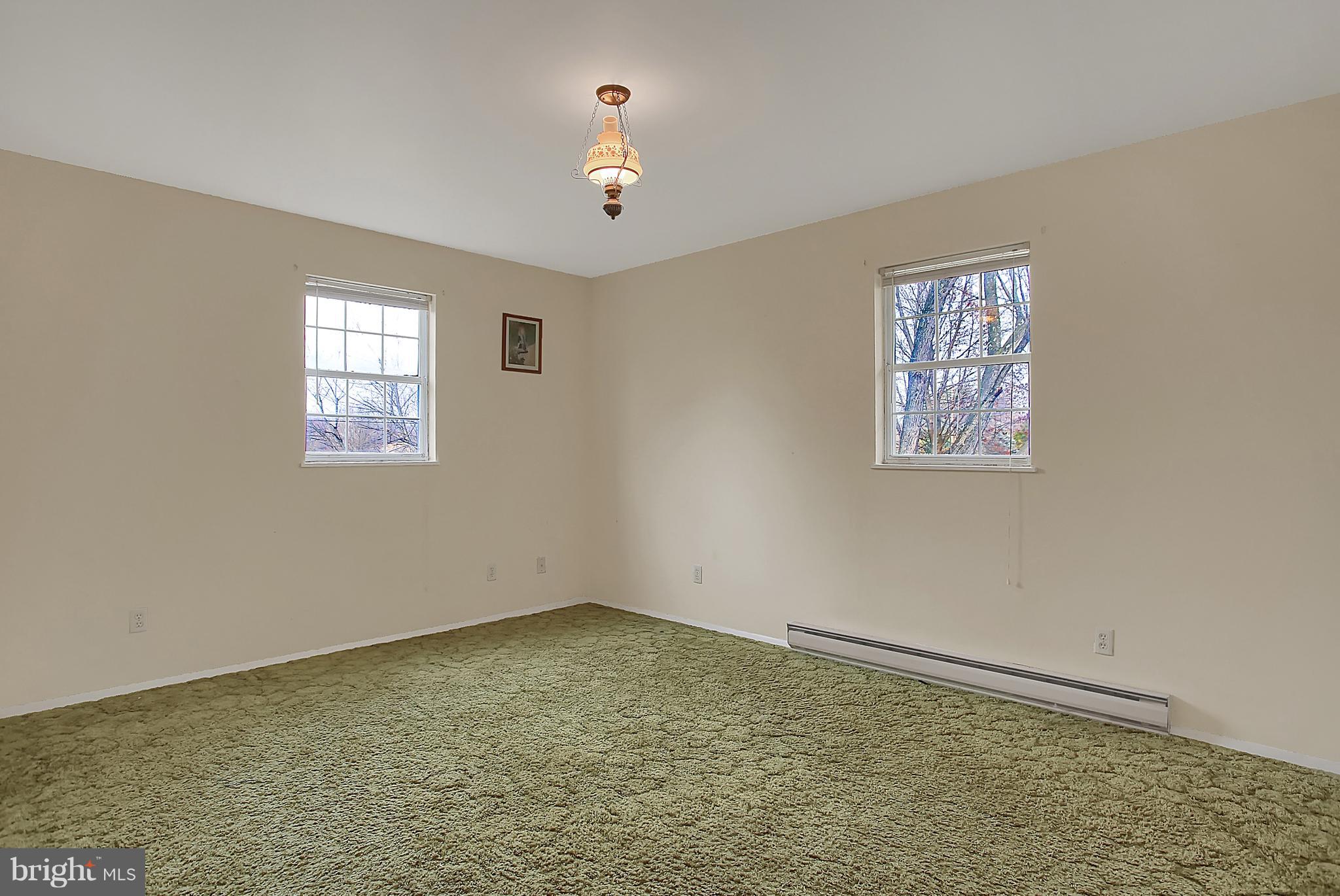 567 Greason Road Carlisle, PA 17015 - Photo 17 of 28 Gallery Image 17