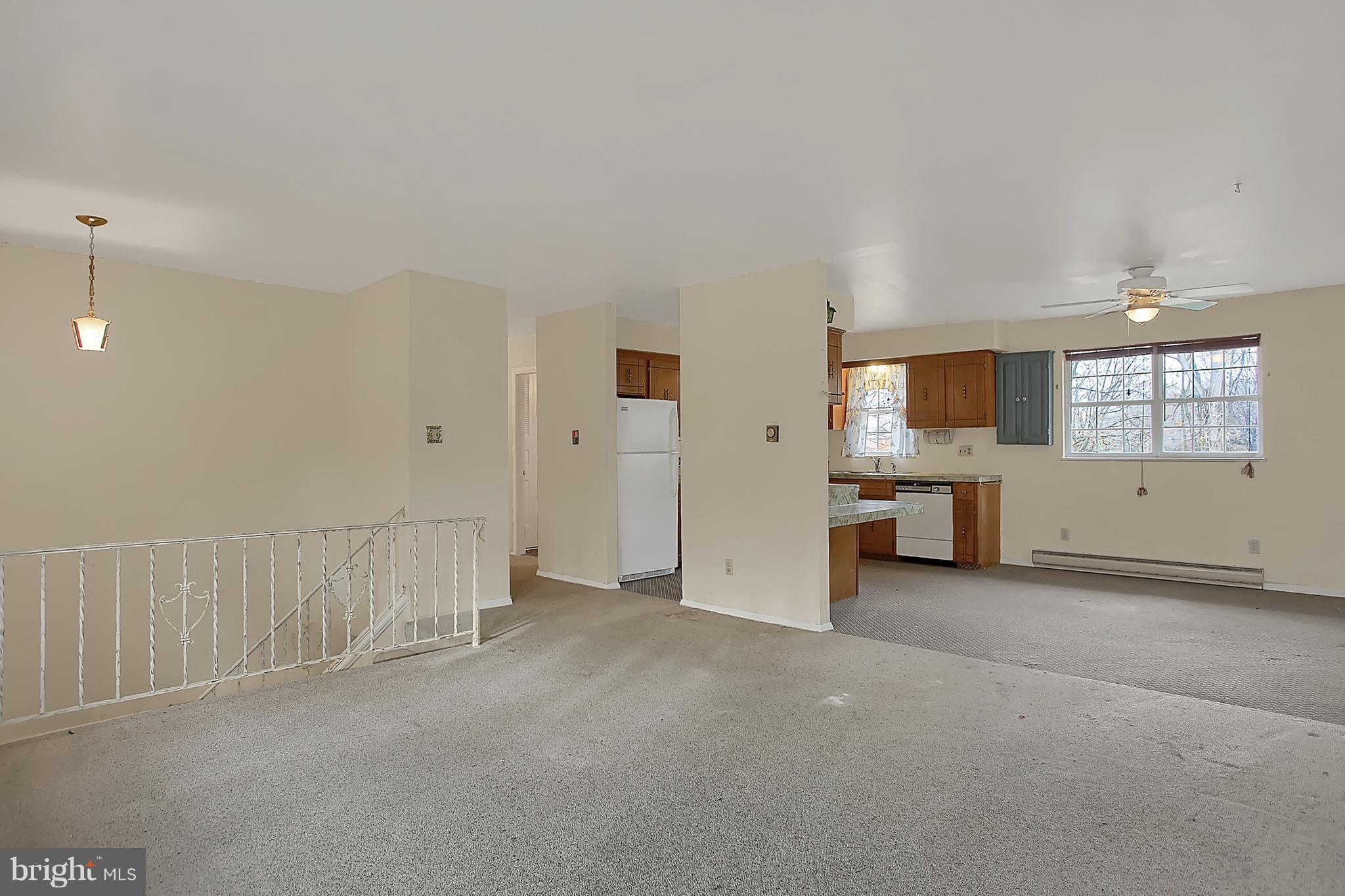 567 Greason Road Carlisle, PA 17015 - Photo 3 of 28 Gallery Image 3