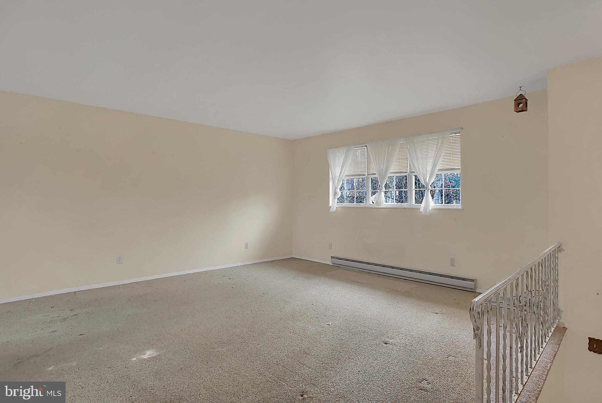 567 Greason Road Carlisle, PA 17015 - Photo 5 of 28 Gallery Image 5