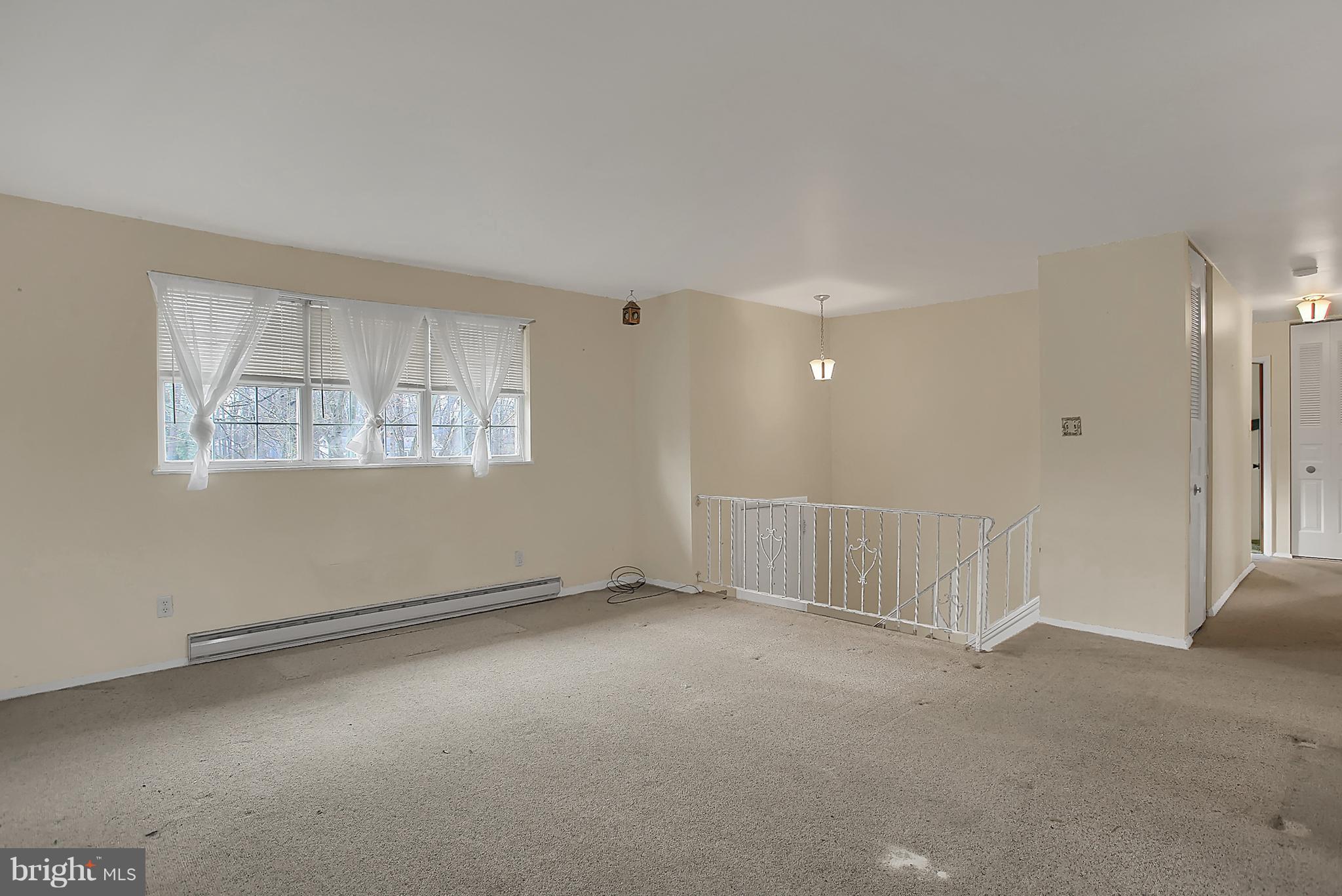 567 Greason Road Carlisle, PA 17015 - Photo 6 of 28 Gallery Image 6