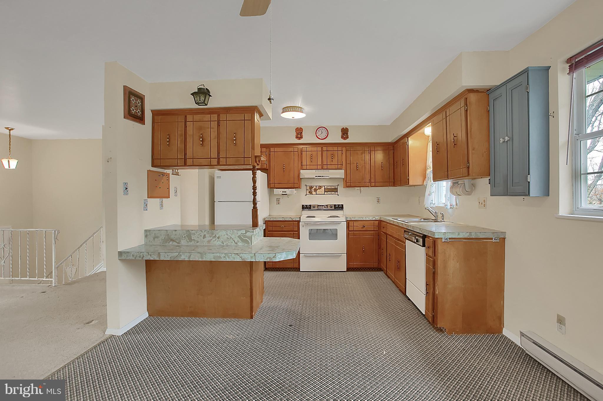 567 Greason Road Carlisle, PA 17015 - Photo 8 of 28 Gallery Image 8