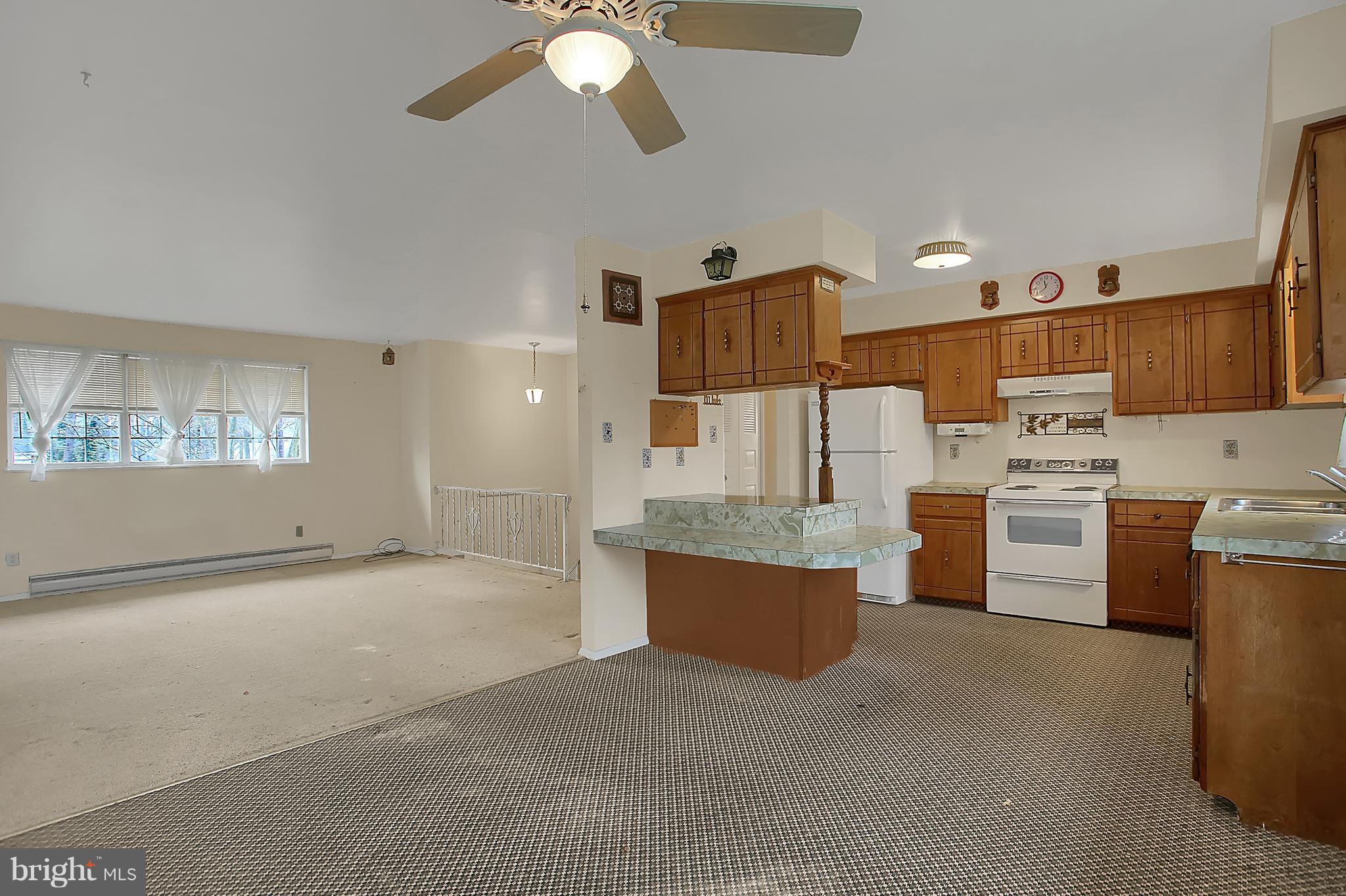 567 Greason Road Carlisle, PA 17015 - Photo 9 of 28 Gallery Image 9