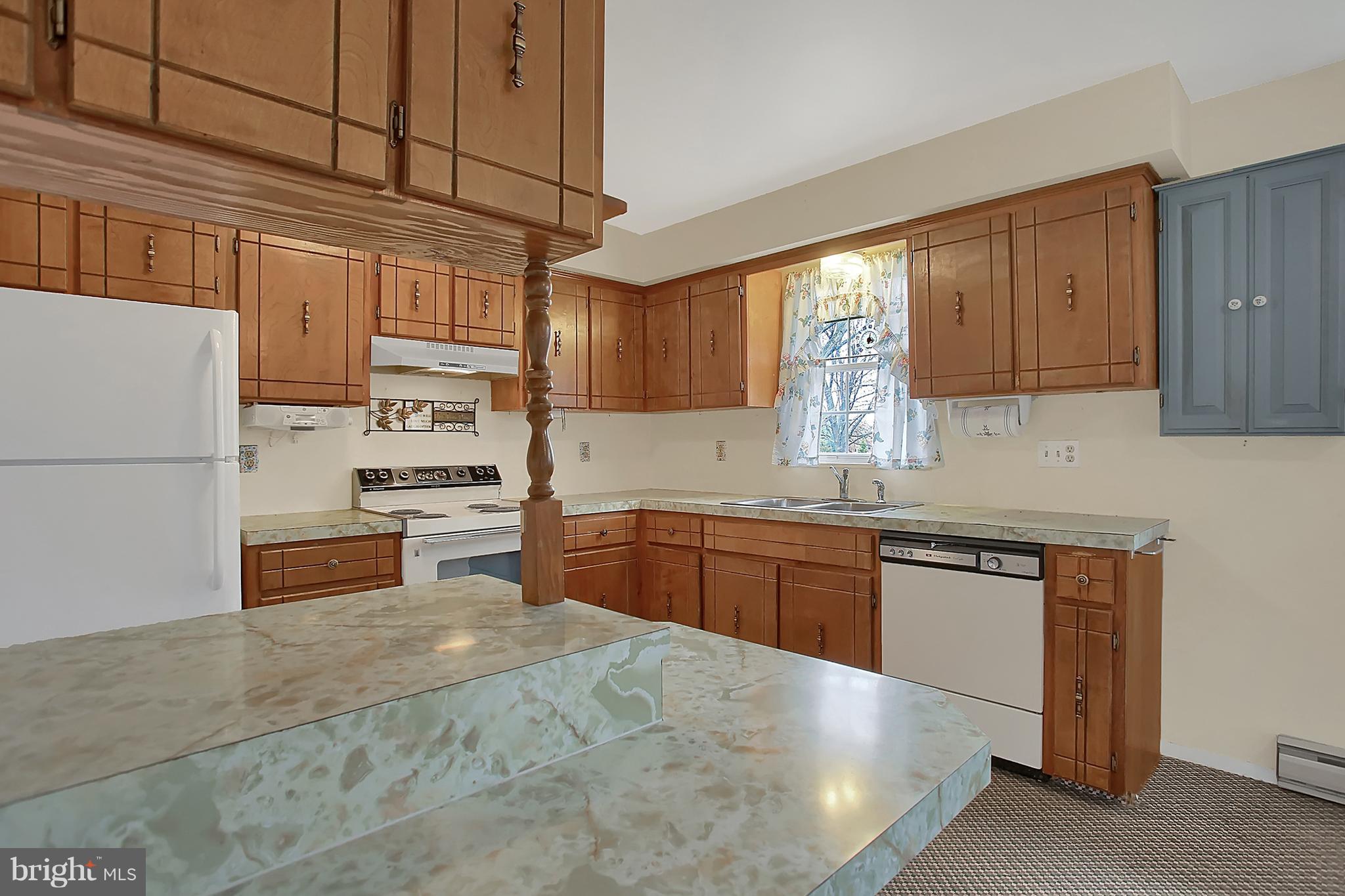 567 Greason Road Carlisle, PA 17015 - Photo 10 of 28 Gallery Image 10