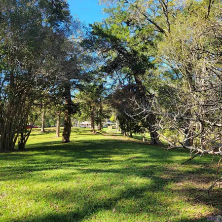 $99,000 | 7 Heather Drive, Natchez, MS 39120