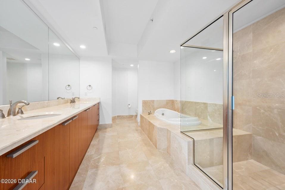 231 Riverside Drive, Unit 6041 Holly Hill, FL 32117 - Photo 15 of 54