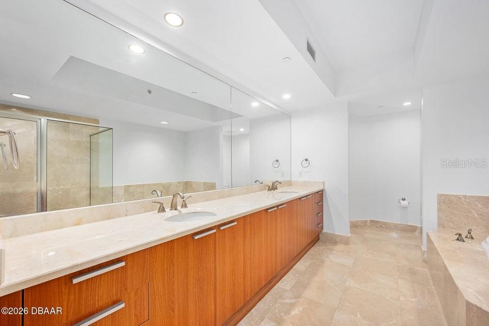 231 Riverside Drive, Unit 6041 Holly Hill, FL 32117 - Photo 17 of 54