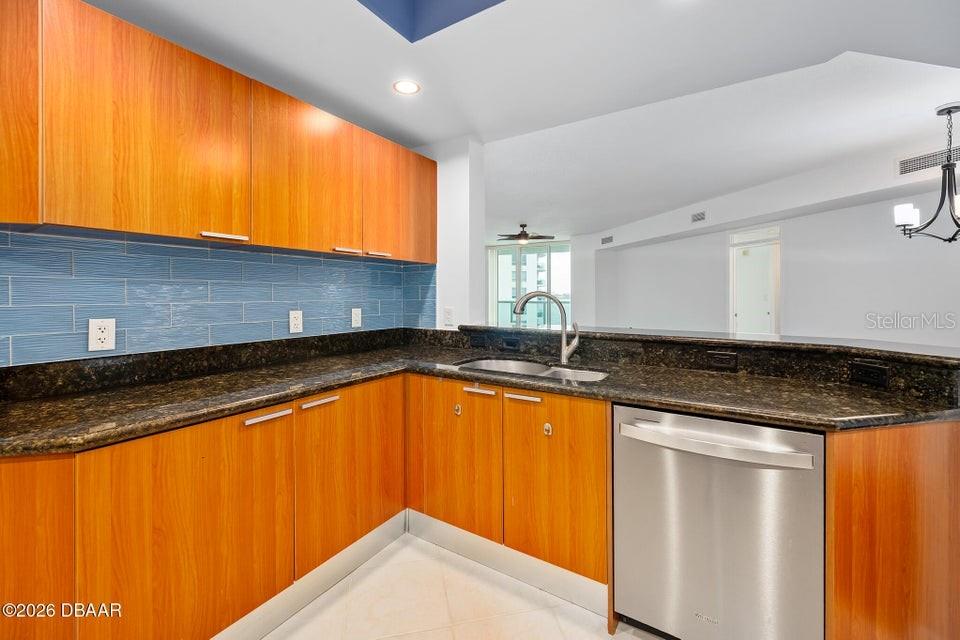 231 Riverside Drive, Unit 6041 Holly Hill, FL 32117 - Photo 31 of 54