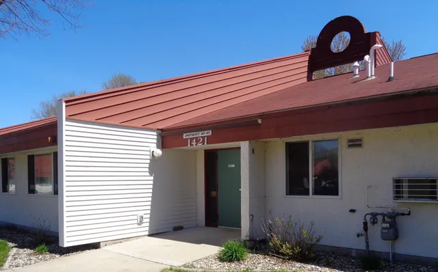 $686 | 1421 Lake Avenue Northwest, Unit 406, Willmar, MN 56201