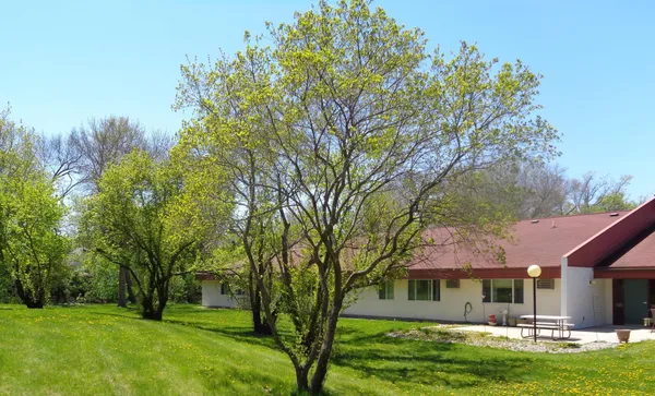 $686 | 1421 Lake Avenue Northwest, Unit 406, Willmar, MN 56201