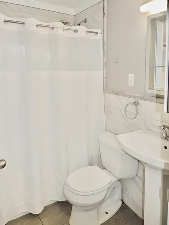 $2,600 | 541 Adams Street, Unit 6, Boston, MA 02122