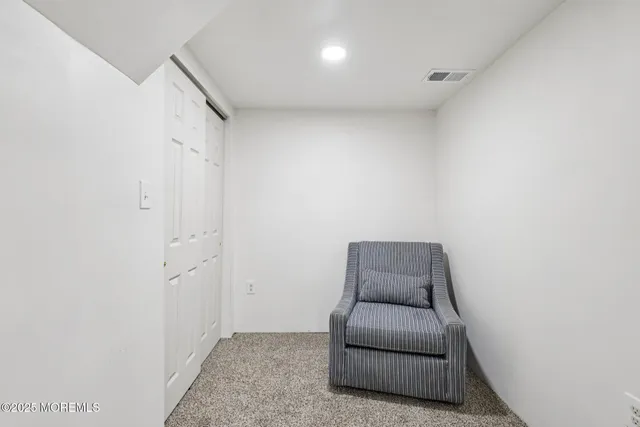 $580,000 | 3 Duke Lane, Hazlet, NJ 07730