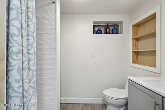 $580,000 | 3 Duke Lane, Hazlet, NJ 07730