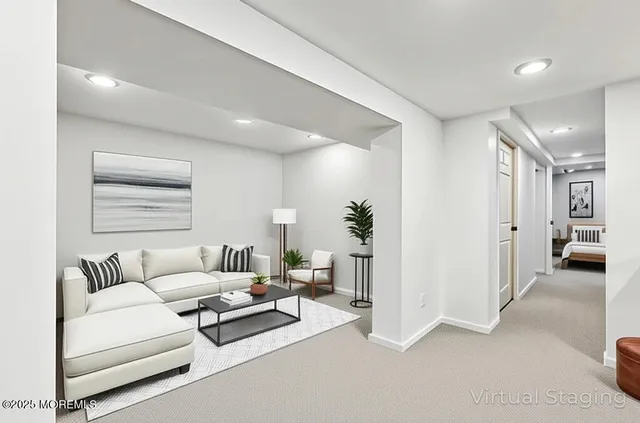 $580,000 | 3 Duke Lane, Hazlet, NJ 07730