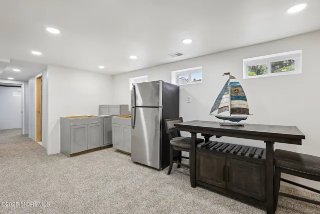 $580,000 | 3 Duke Lane, Hazlet, NJ 07730