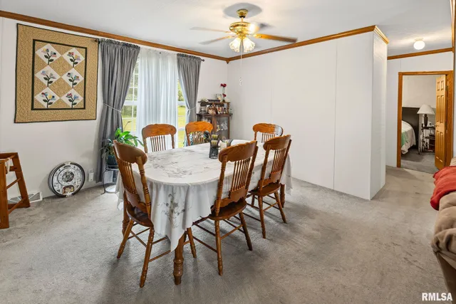 $189,000 | 1111 South Jefferson Street, Salem, IL 62881