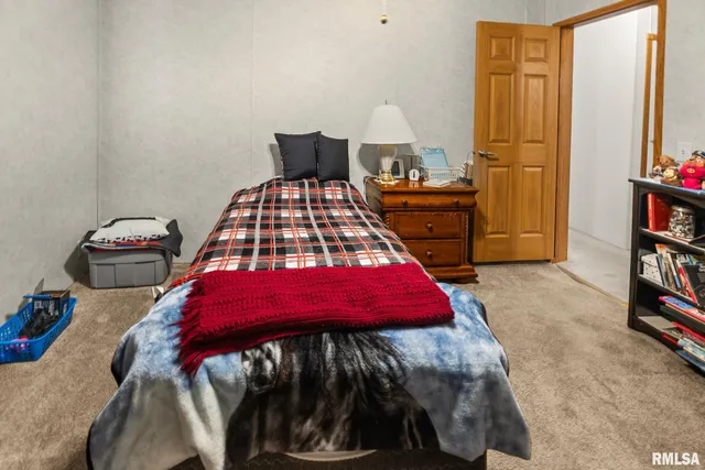 $189,000 | 1111 South Jefferson Street, Salem, IL 62881