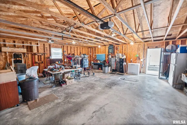 $189,000 | 1111 South Jefferson Street, Salem, IL 62881