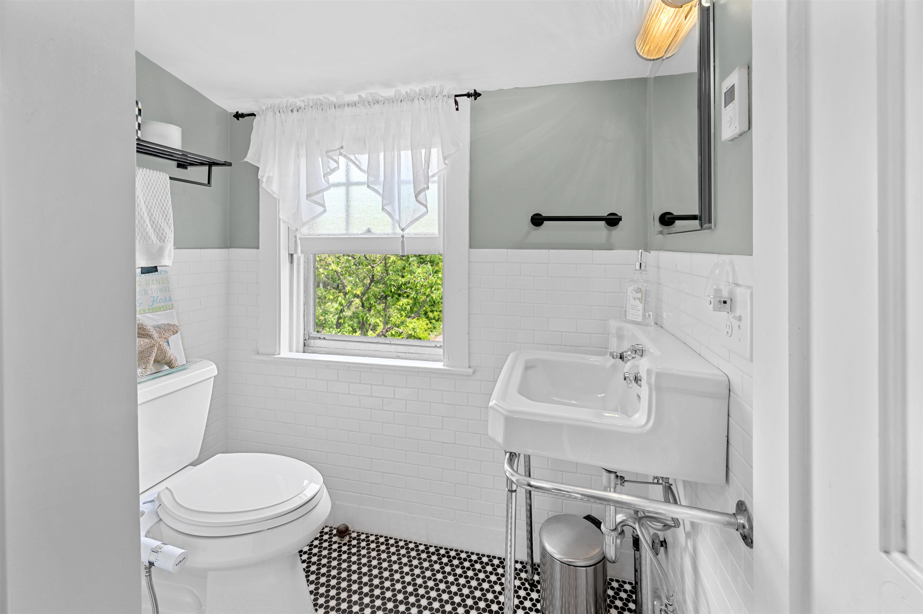 50 Ledge Road Burlington, VT 05401 - Photo 18 of 39 Gallery Image 18