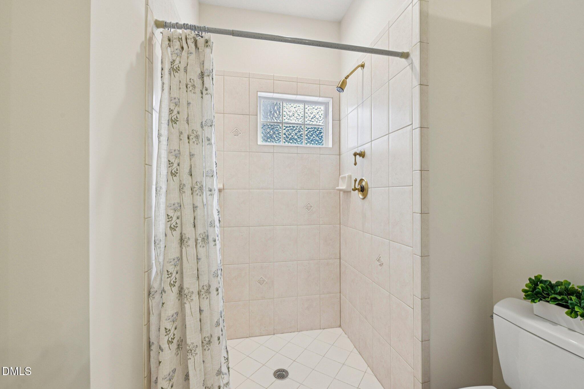 2432 Baileys Landing Drive Raleigh, NC 27606 - Photo 36 of 68 41-web-or-mls-Baileys Landing Dr-S3101-0