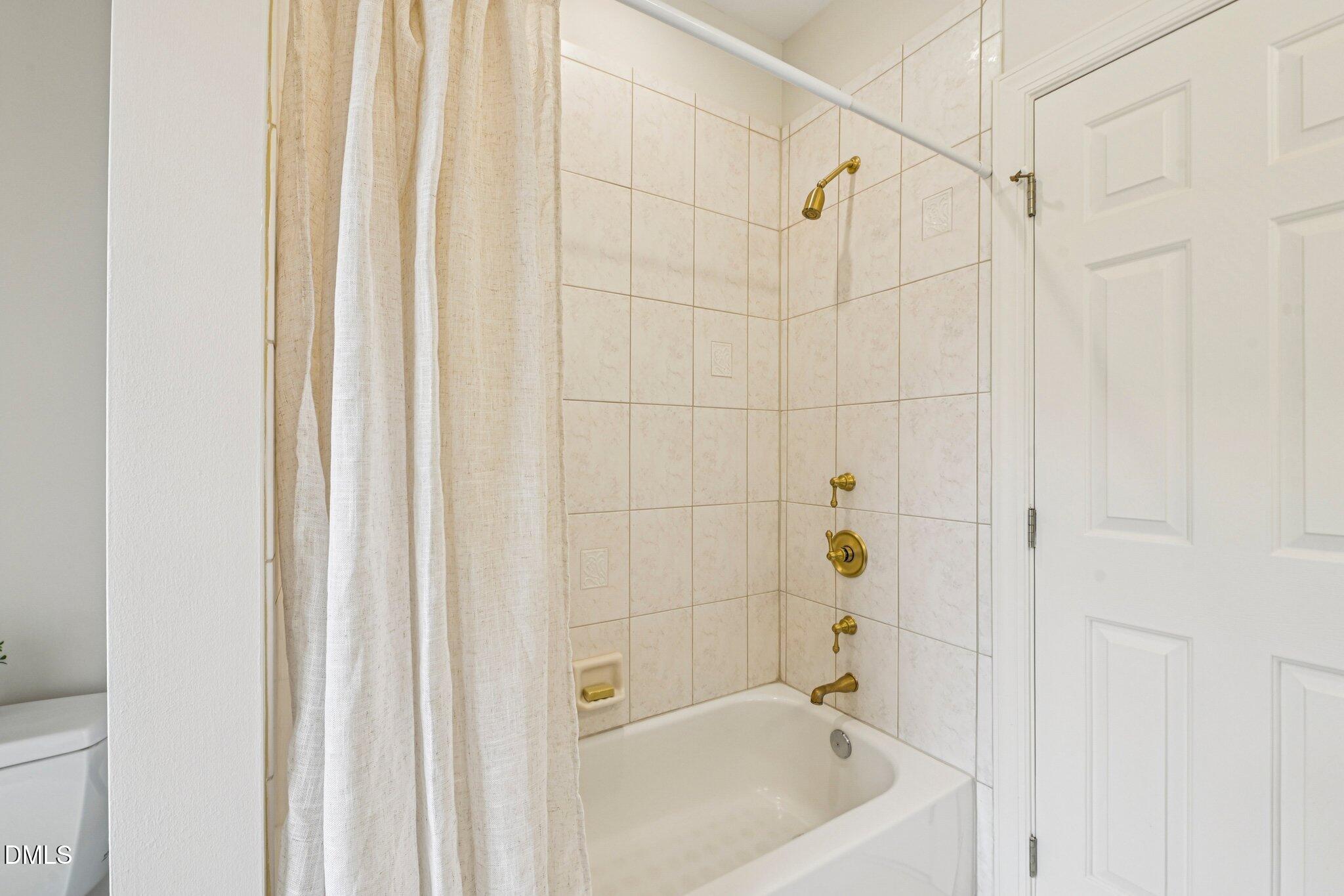 2432 Baileys Landing Drive Raleigh, NC 27606 - Photo 43 of 68 48-web-or-mls-Baileys Landing Dr-S3101-0