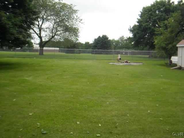 521 Mountain View Road Nazareth, PA 18064 - Photo 19 of 21 Gallery Image 19