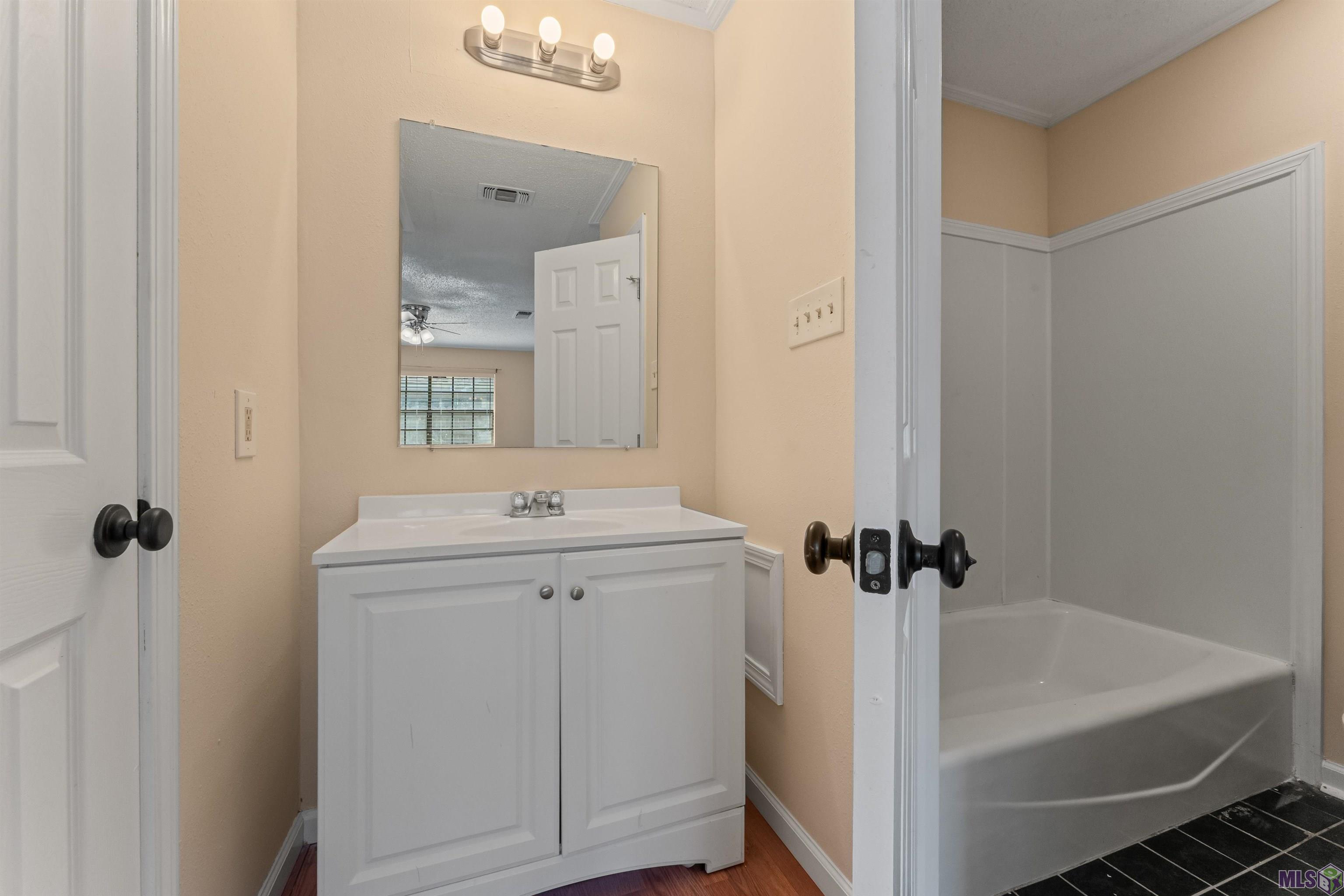 548 South Flannery Road, Unit A Baton Rouge, LA 70815 - Photo 15 of 24