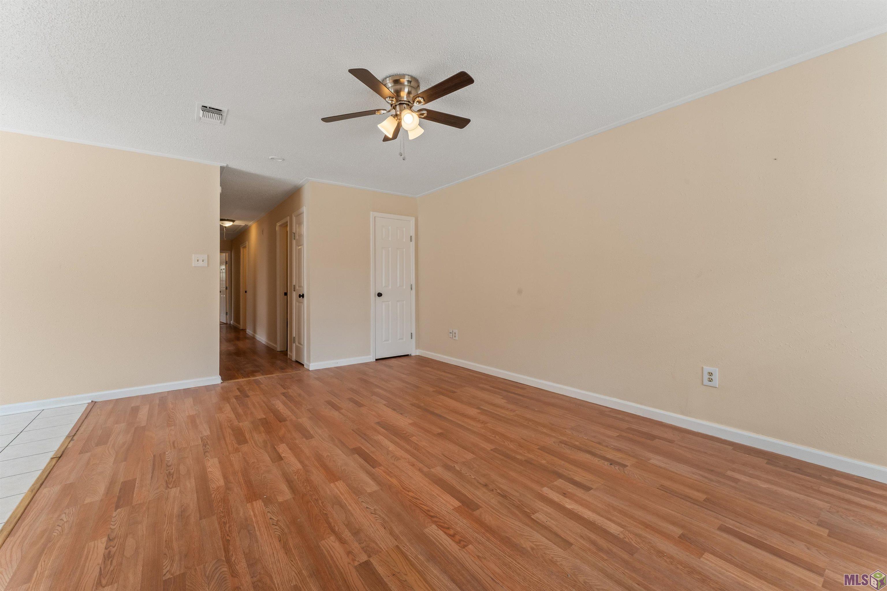 548 South Flannery Road, Unit A Baton Rouge, LA 70815 - Photo 3 of 24