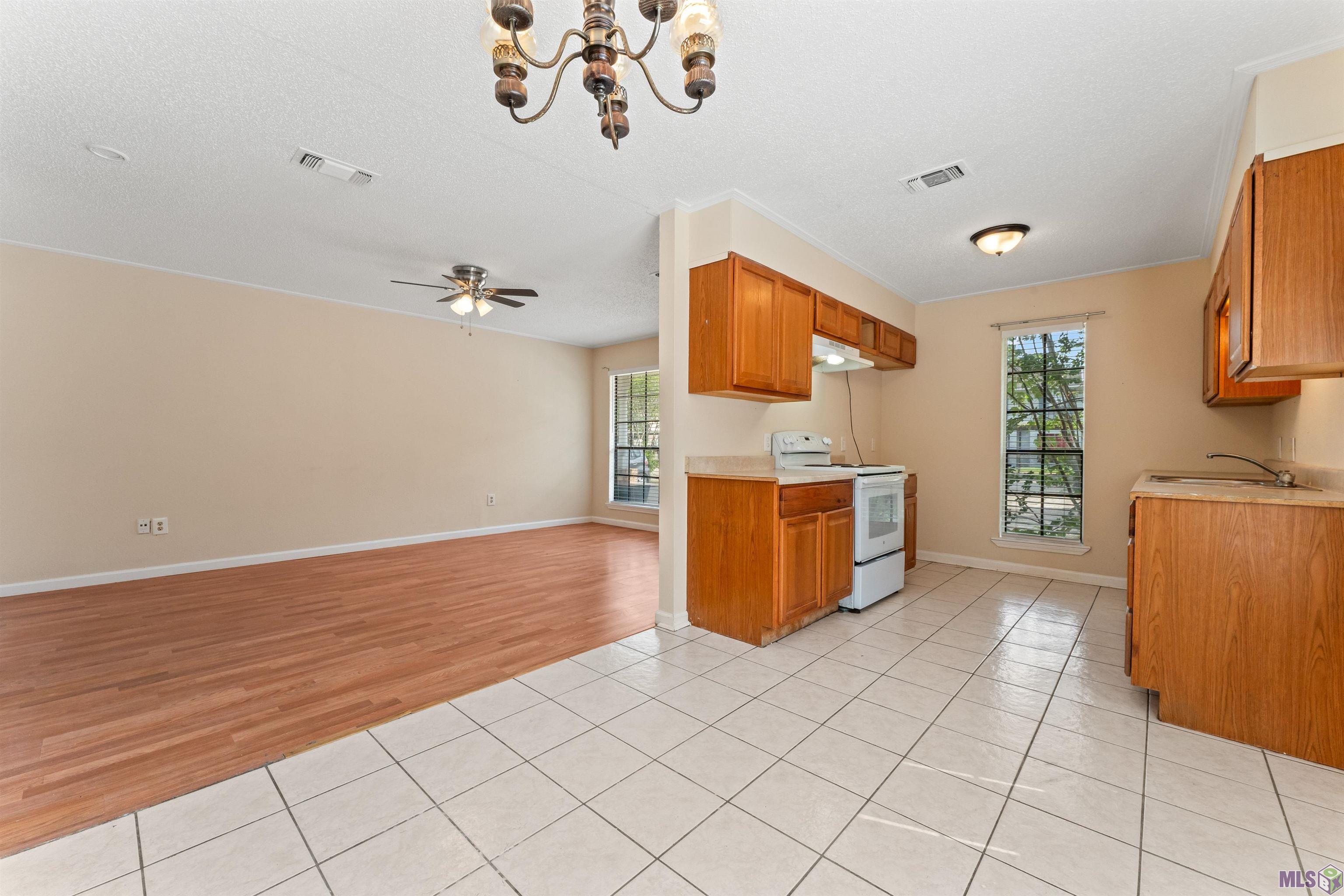 548 South Flannery Road, Unit A Baton Rouge, LA 70815 - Photo 9 of 24